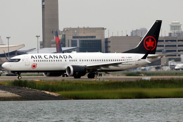 Boeing 737 MAX 8 (C-GEPF)