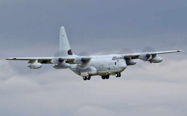 Lockheed C-130 Hercules (16-9018) - "ranger71" usm kc-130j 169018 about to land at shannon this evening 14/6/17.