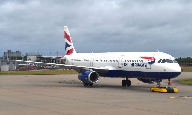 Airbus A321 (G-EUXH) - British Airways Airbus A321-231 G-EUXH in London Heathrow 