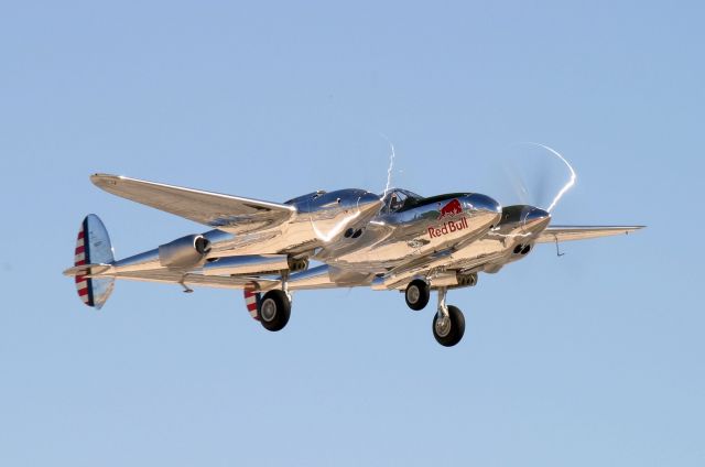 Lockheed P-38 Lightning — - Aviation Nation