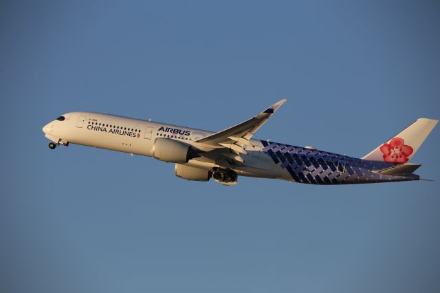 Airbus A350-900 (B-18918)