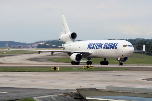 Boeing MD-11 (N581JN)