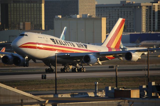 Boeing 747-400 (N741CK)