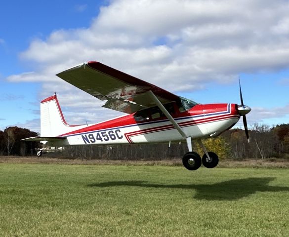 Cessna Skywagon 180 (N9456C)