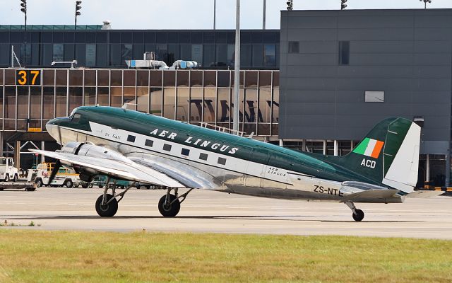 EI-ACD — - aer lingus dc-3 ei-acd (zs-nte) at shannon 28/7/18.