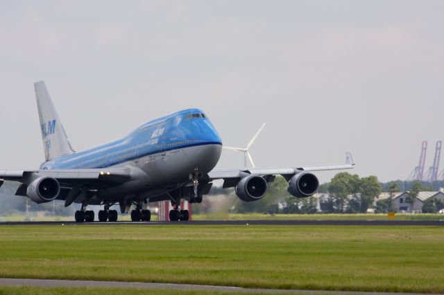 Boeing 747-400 (PH-BFM)