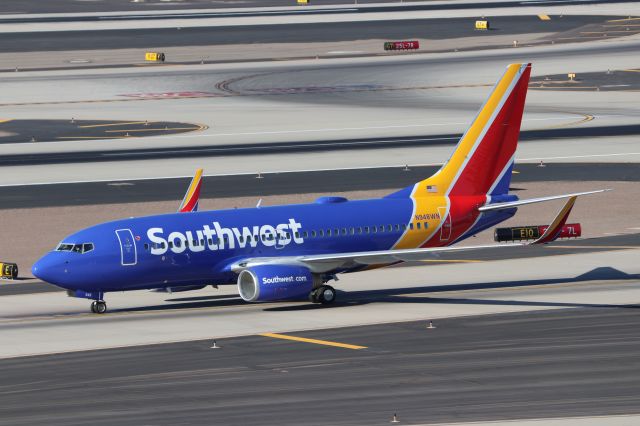 Boeing 737-700 (N948WN)