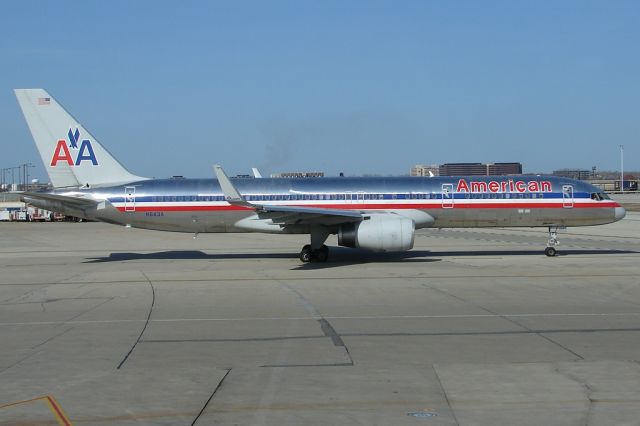 Boeing 757-200 (N683A)