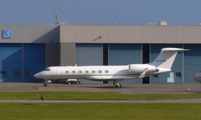 Gulfstream Aerospace Gulfstream V (M-ARDI) - Gulfstream Grumman G1159 M-ARDI in Montréal 