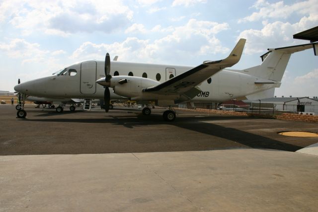 Beechcraft 1900 (ZS-OMB)