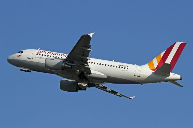 Airbus A319 (D-AKNU)