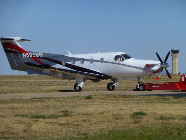 Pilatus PC-12 (N595BB)