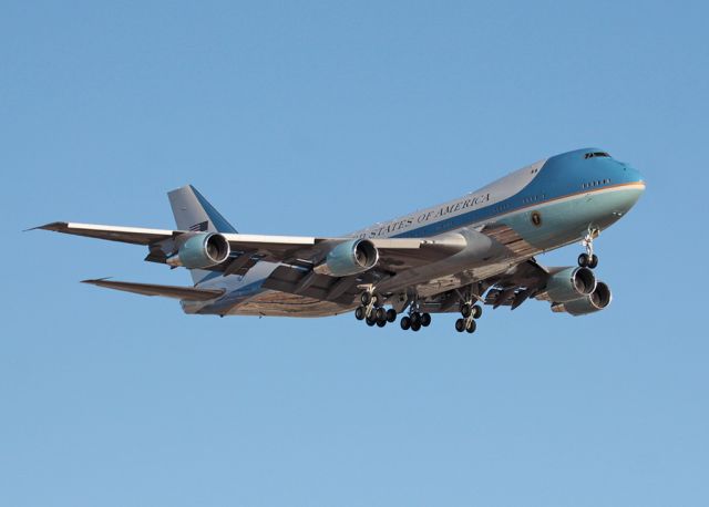 92-9000 — - Air Force One