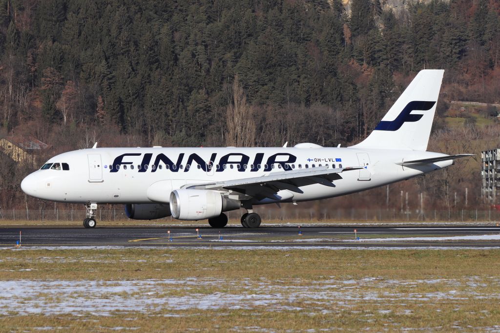 Airbus A319 (OH-LVL)
