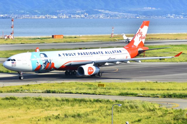Airbus A330-300 (9M-XXH)