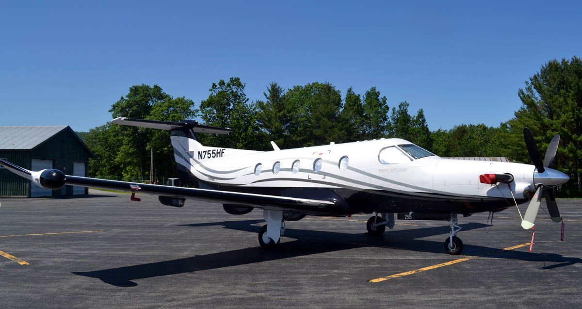 Pilatus PC-12 (N755HF)