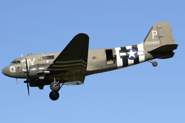 Douglas DC-3 (N473DC)