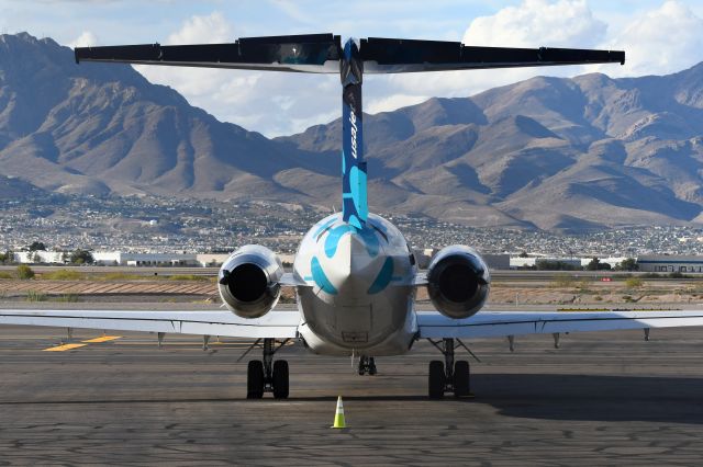 McDonnell Douglas MD-88 (N837US)