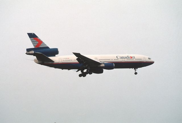 McDonnell Douglas DC-10 (C-FCRE) - Final Approach to Narita Intl Airport Rwy16 on 1989/05/05