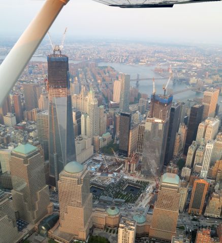 Cessna Skyhawk (N474EP) - Along the Hudson in 1,500ft.