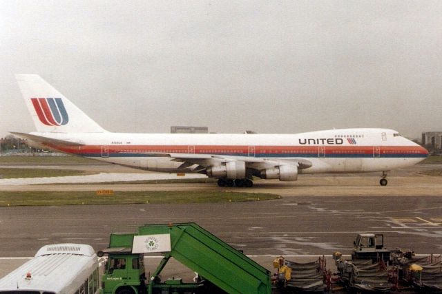 Boeing 747-200 (N159UA) - Seen here in Apr-92.  With United from Jan-91 to Jun-01.  Broken up at KROW.