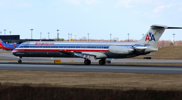 McDonnell Douglas MD-83 (N9621A) - An increasingly rare AAL Maddog roars to a stop on runway 33L at BWI.