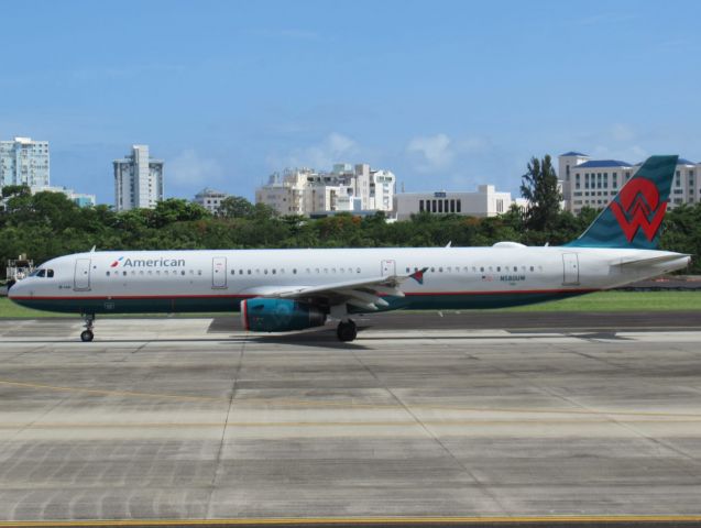 Airbus A321 (N580UW)