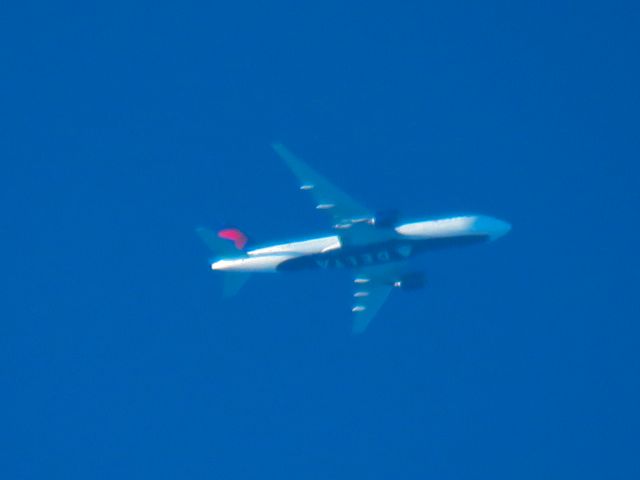 BOEING 767-300 (N191DN)