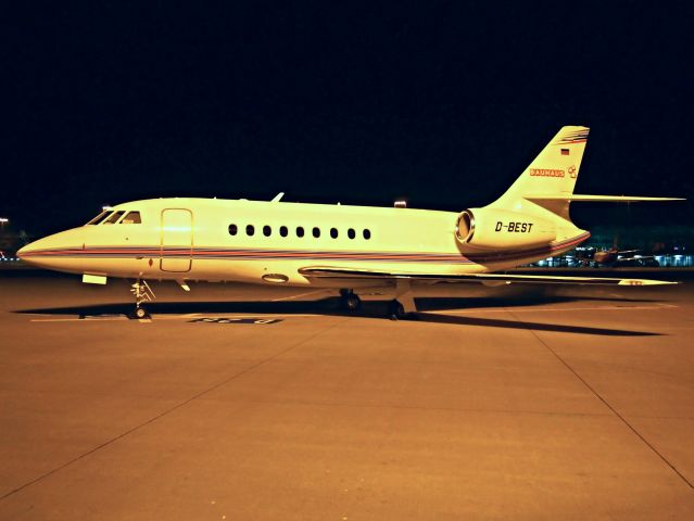 Dassault Falcon 2000 (D-BEST)