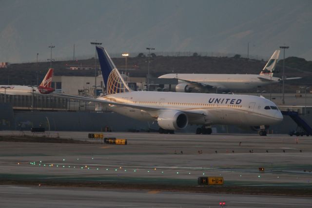 Boeing 787-8 (N45905)