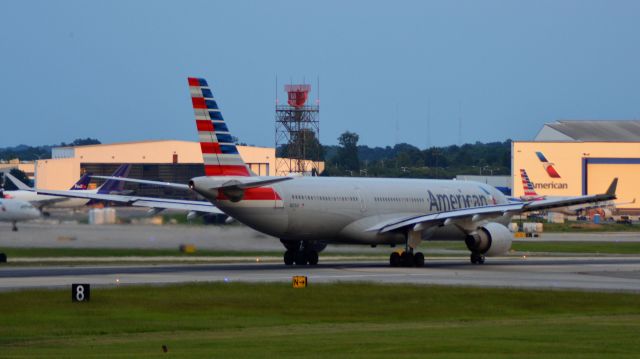 Airbus A330-300 (N275AY) - August 2018