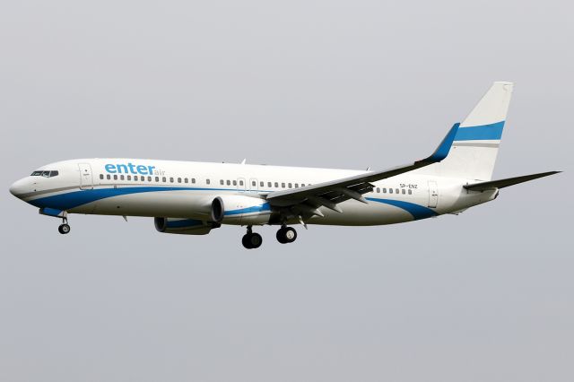 Boeing 737-800 (SP-ENZ)