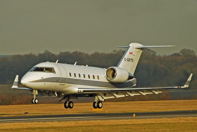 Canadair Challenger (C-GKTO)