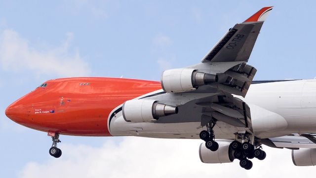 Boeing 747-400 (OO-THB)