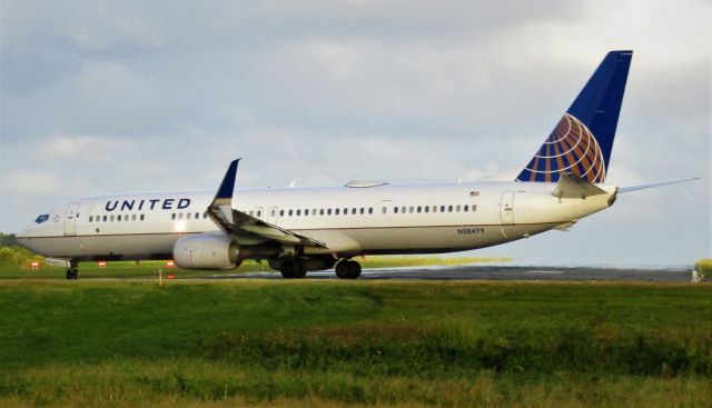 Boeing 737-900 (N38479)