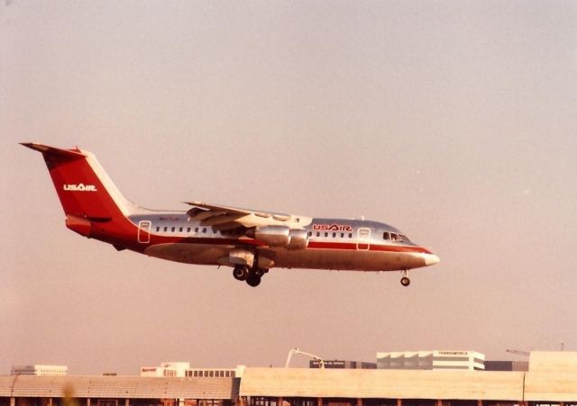 — — - Landing at Santa Ana in the late 1980s