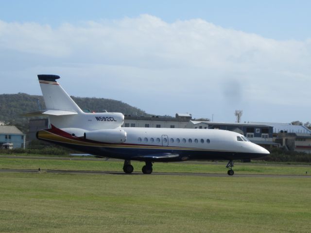 Dassault Falcon 900 (N592CL)