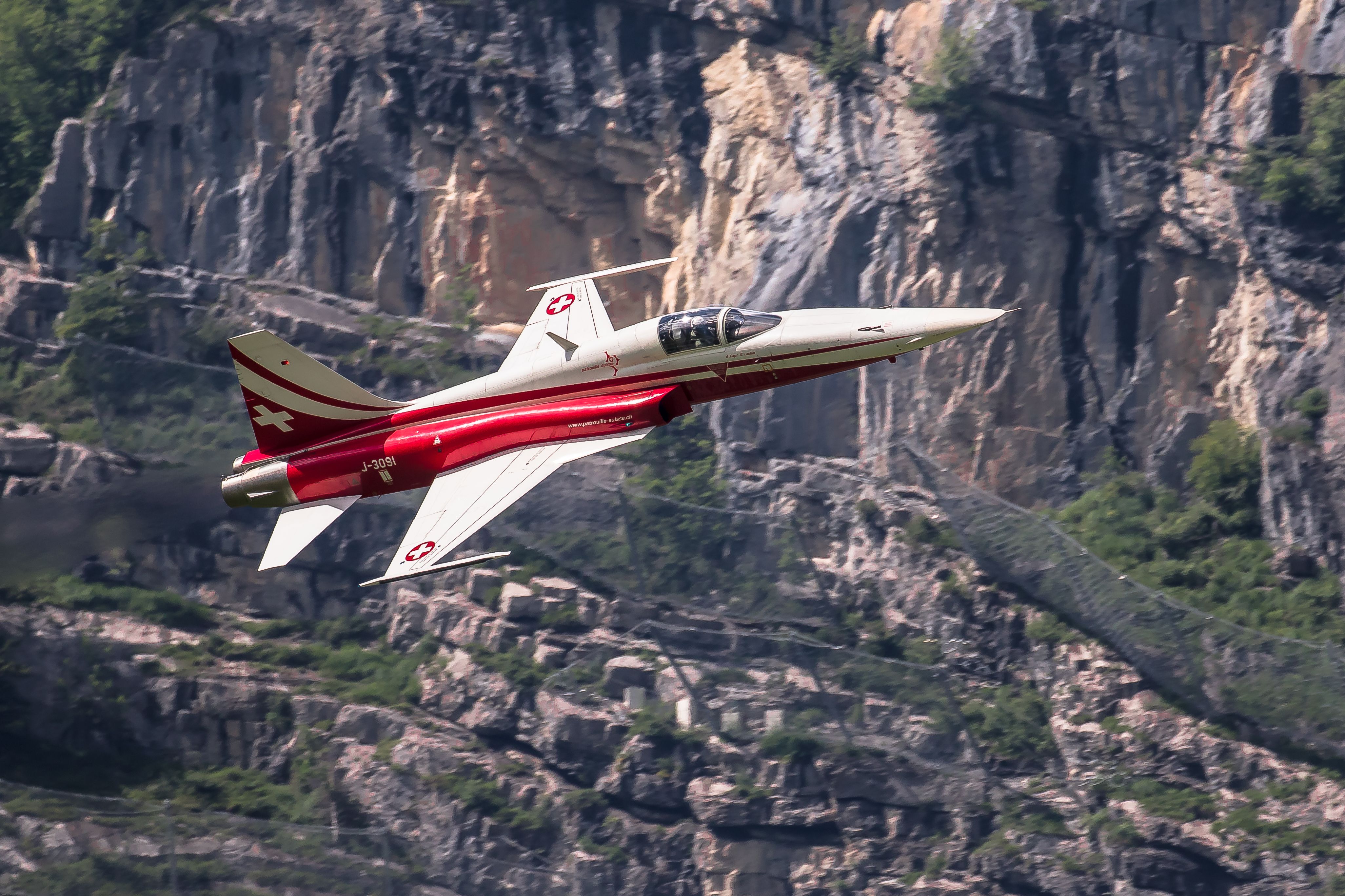 Northrop RF-5 Tigereye (J3091) - Swiss Air Forcebr /Patrouille Suisse (Northrop F-5/E, J-3091) at Meiringen Airbase