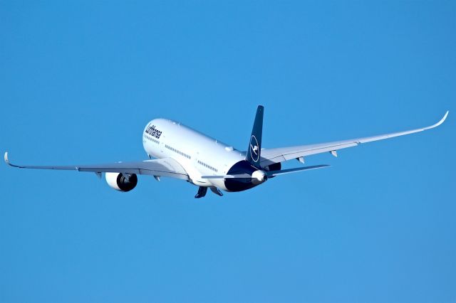 Airbus A350-900 (D-AIXK)