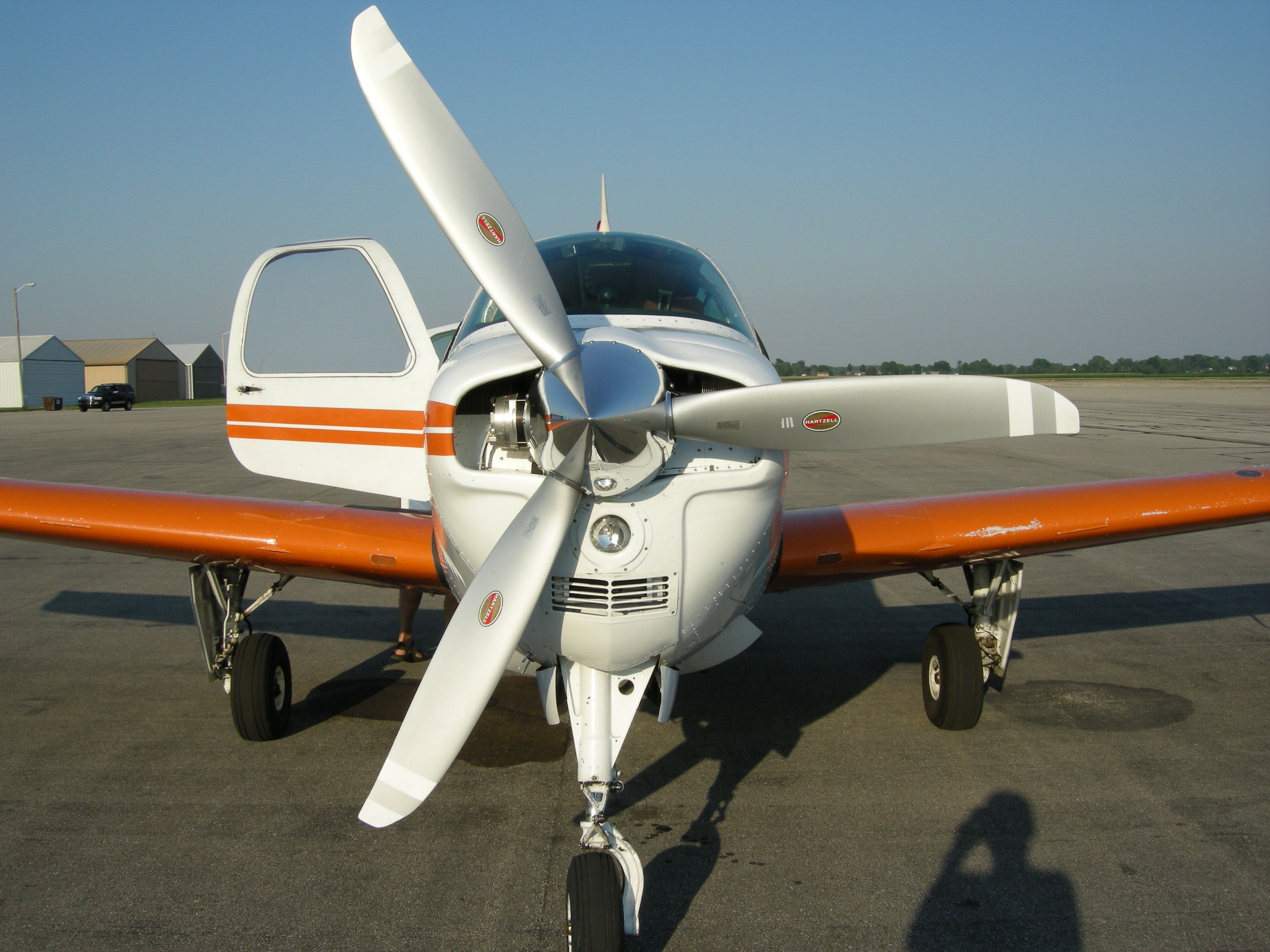 Beechcraft 35 Bonanza (N7504N)