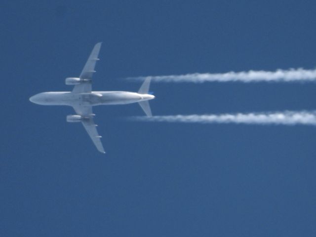 Airbus A320 (N468UA) - UAL766br /SJD-ORDbr /01/10/22