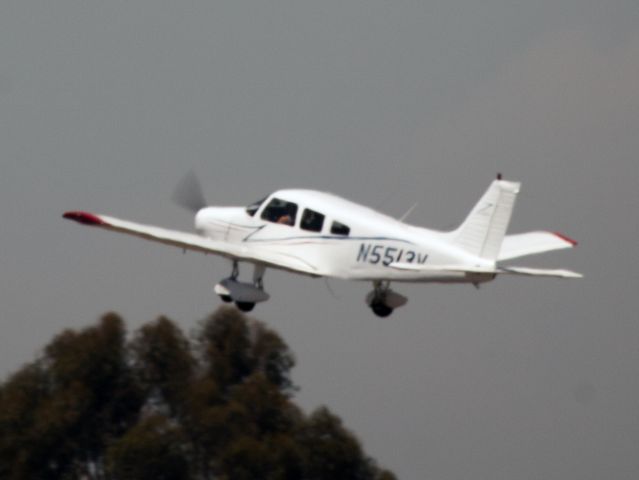 Piper Cherokee (N5513V)