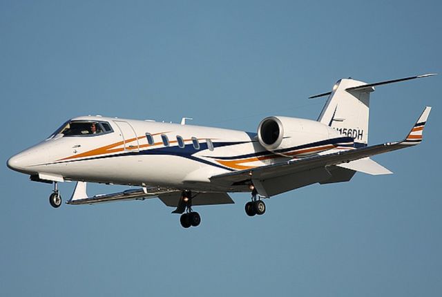 Learjet 60 (N156DH)