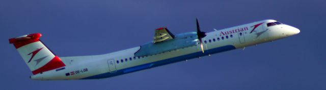 de Havilland Dash 8-400 (OE-LGB) - De Havilland Canada Dash starting from Düsseldorf to Graz, 2019-10-18