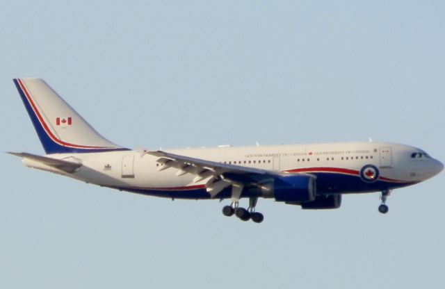 Airbus A310 — - Government of Canada Official Aircraft