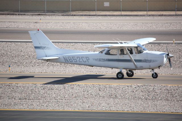 Cessna 152 (N852CP)