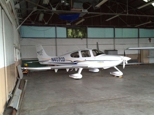 Cirrus SR-22 (N407CD)