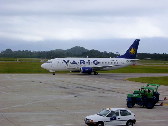 BOEING 737-300 (PP-VQN) - PP-VQN - Varig Boeing 737-33A (cn 24098) Florianopolis - Hercilio Luz (FLN / SBFL), Brazil