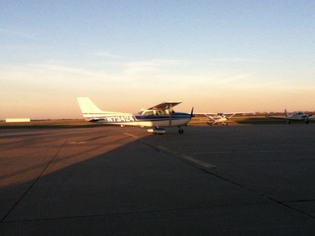 Cessna Skyhawk (N73424) - Quincy Flying Club