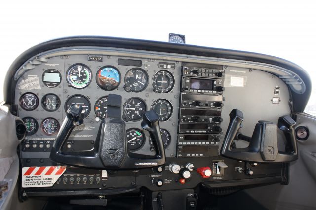 Cessna Skyhawk (N978SP)